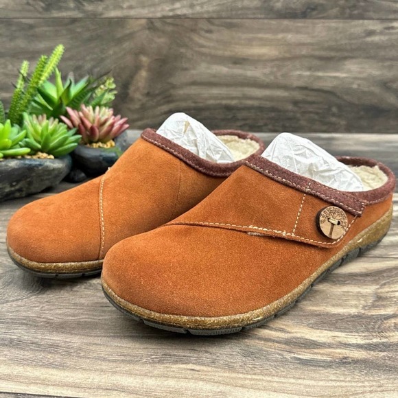 NIB Earth Origins Ezra 8 39 Acorn Brown Slip On Clogs Suede - Picture 3 of 11